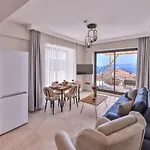 Mare Vista